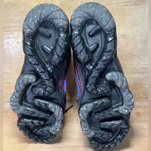 Nike Air VaporMax Flyknit Womens Sz 7.5 Running Shoes Sneakers Black Hyper Pink - Picture 8 of 12